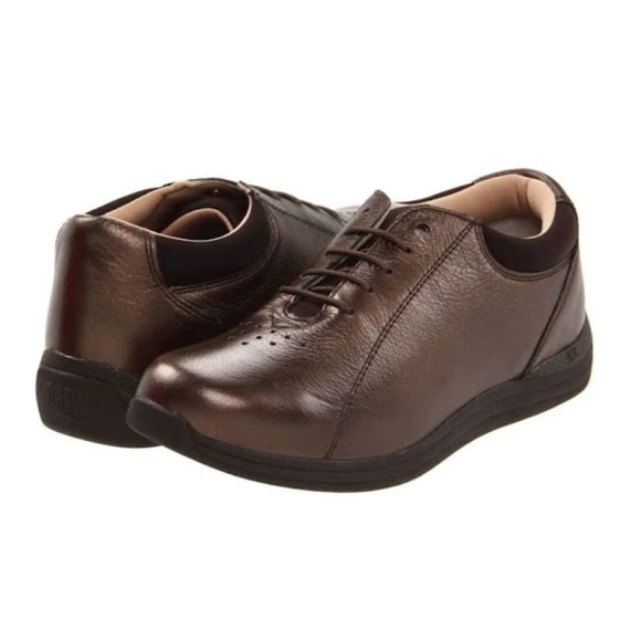 NWT DREW TULIP Orthopedic Shoe in Copper, 9N - Picture 1 of 7